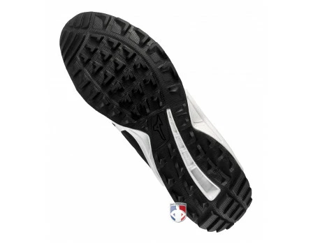 Mizuno Ambition 2 All-Surface Black & White Mid-Cut Shoes 4 Mizuno Ambition 2 All-Surface Black & White Mid-Cut Shoes - Image 4